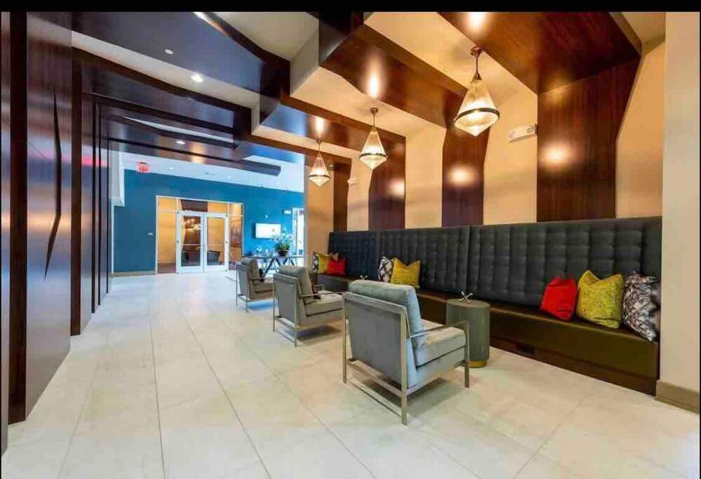 Htown Downtown Oasis Apartment Houston Exterior foto