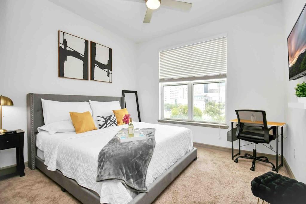 Htown Downtown Oasis Apartment Houston Exterior foto